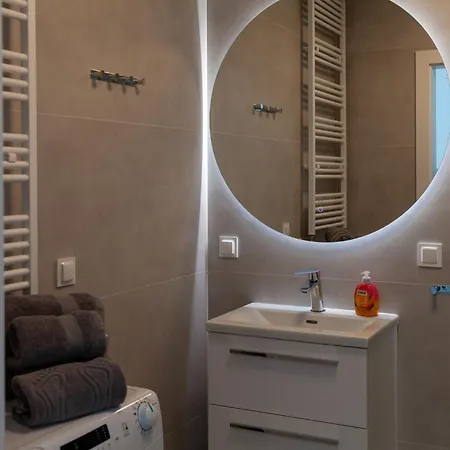 Apartment Na Pogodnie 500 Metrow Od Szpitala Na Unii Lubelskiej